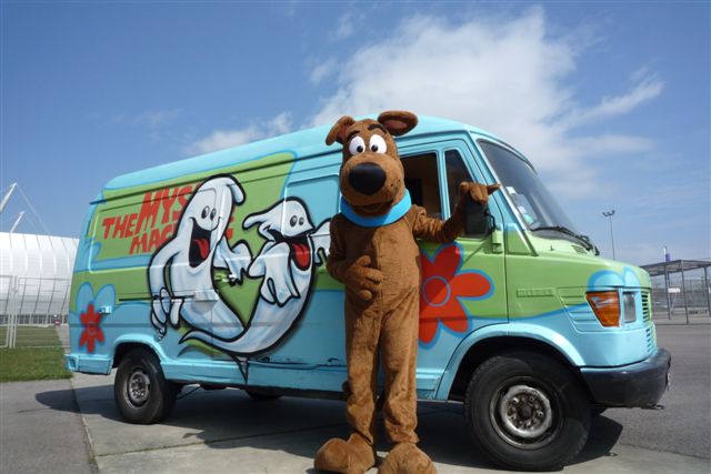 Mascotte chien scoobidoo