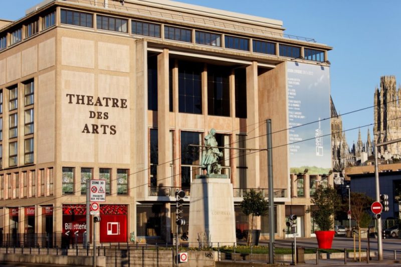 OPERA DE ROUEN ECRAN GEANT